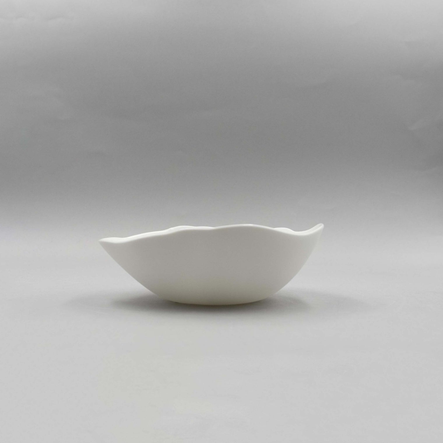 Soup Bowl, 23cm x H5.5cm, Design by Roos Van de Velde