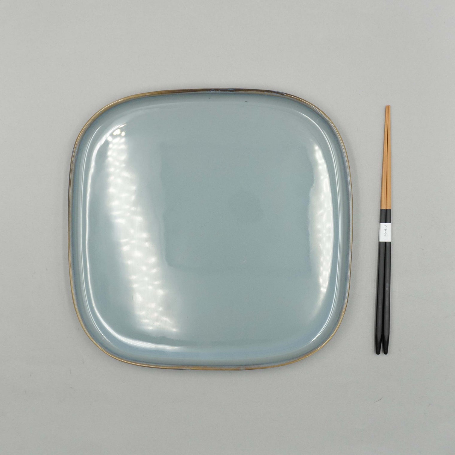 Square Large Plate, Smokey Blue, 25.4cm x 25.4cm x 1.5cm, Design by Anita Le Grelle