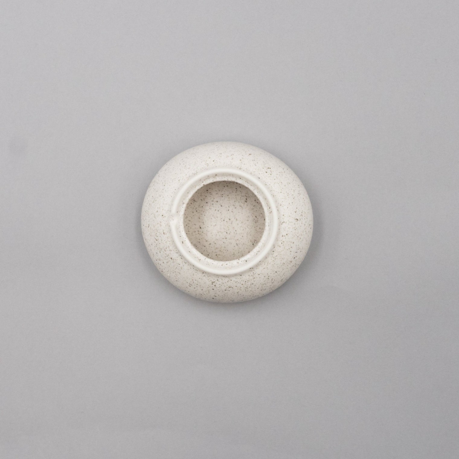 Stage Ishiji Smooth Rock (S), 10.8cm x 10.1cm x H4.3cm