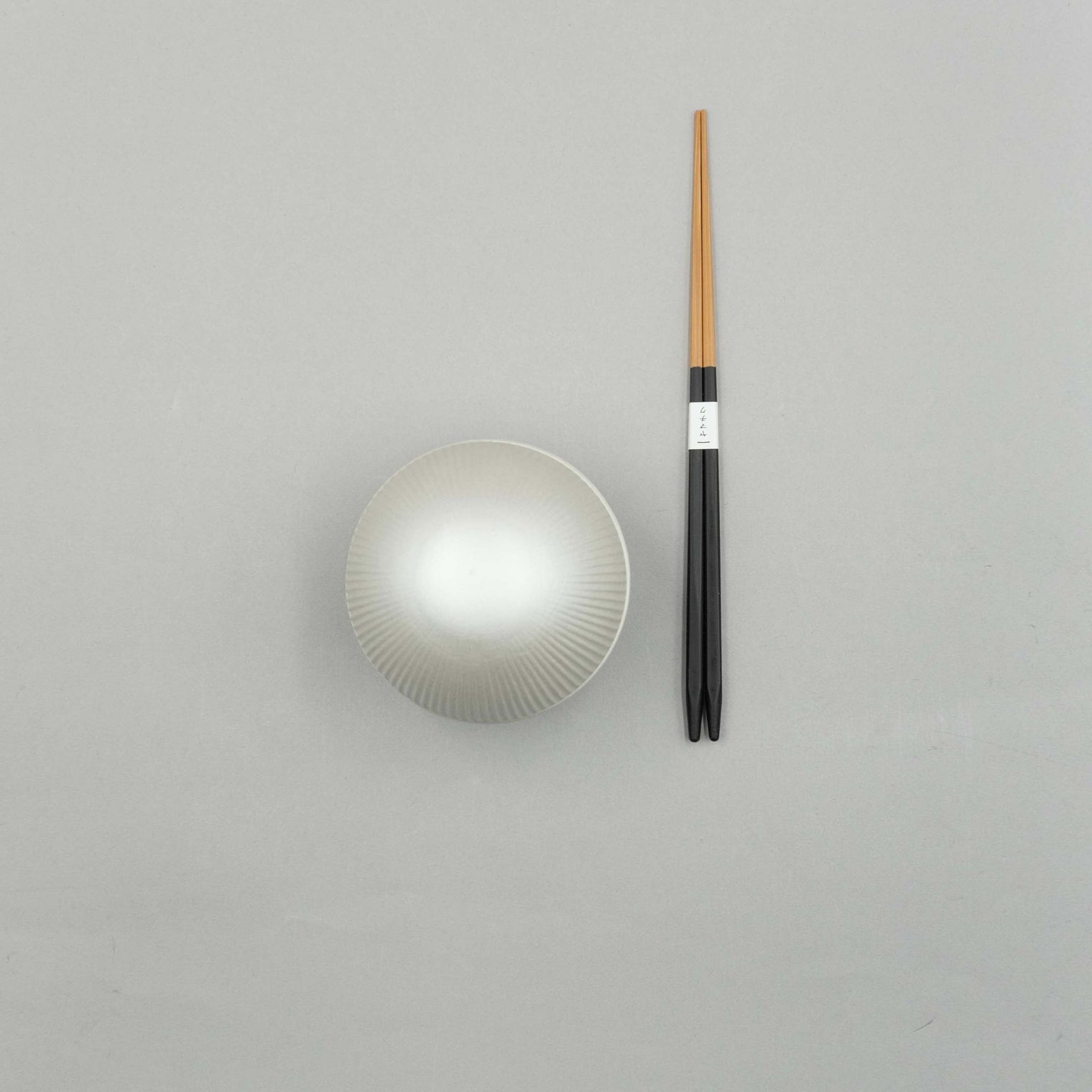 Temari Lidded Bowl Silver, 9.5cm x 8.5cm