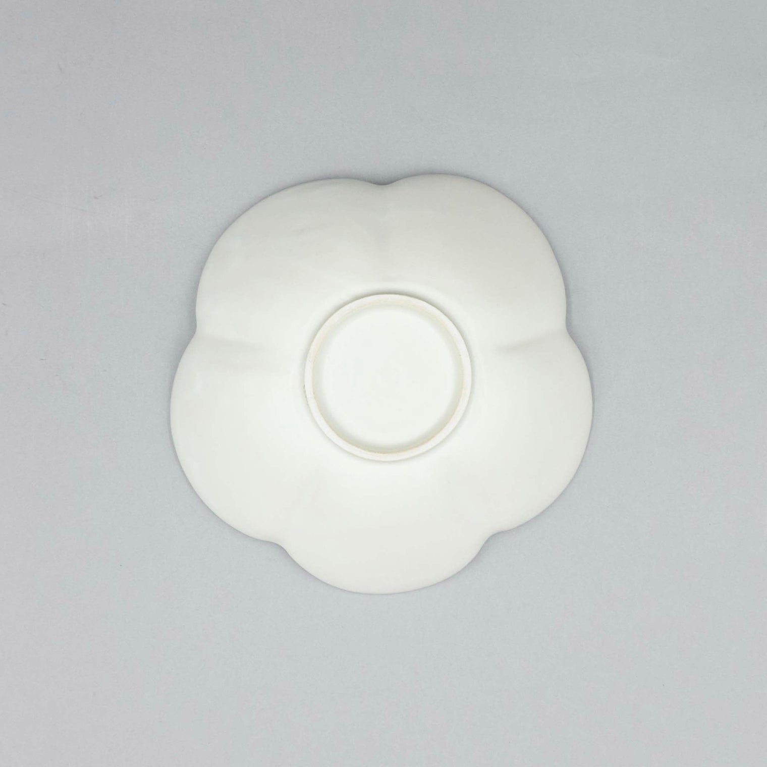 Yoshida Ume Bowl, innocent white, 175mm x 45mm