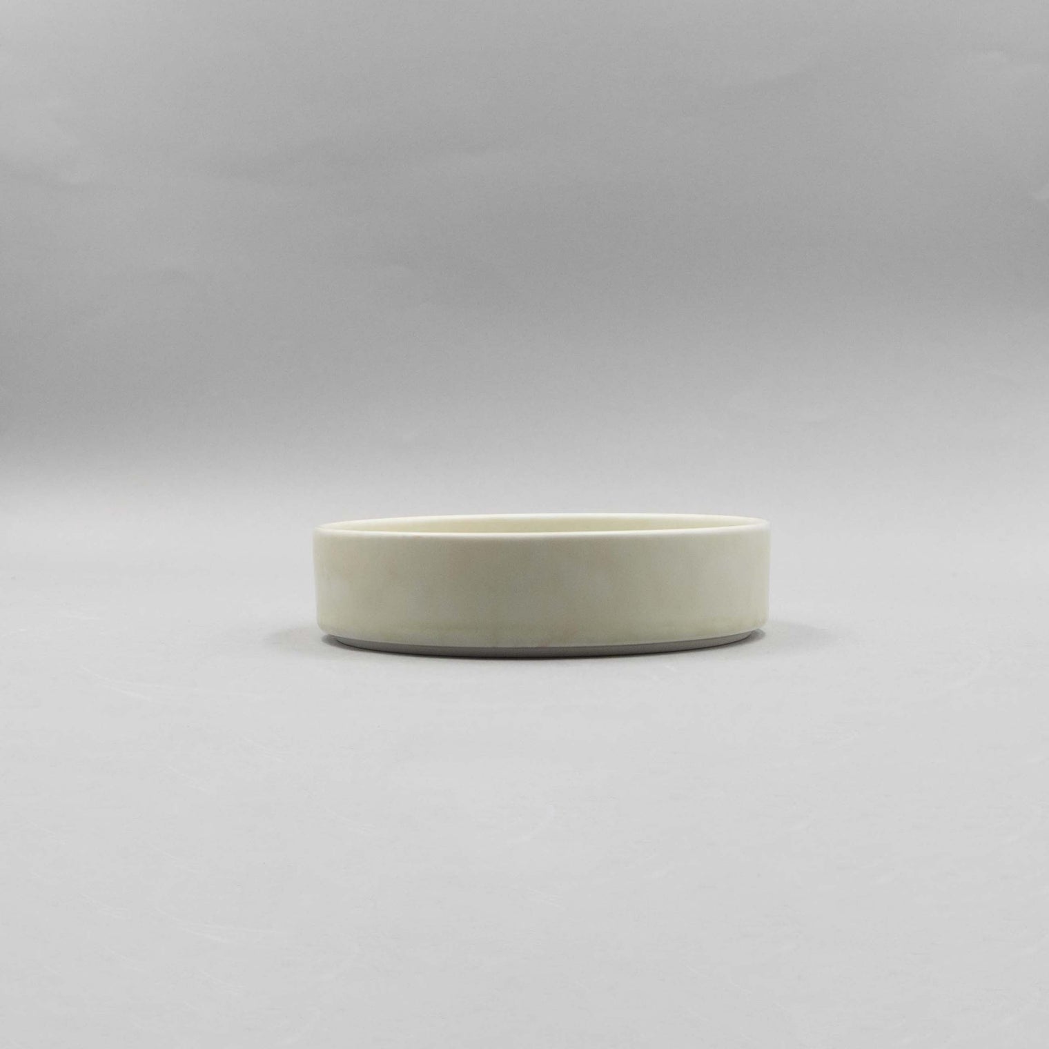 White Beige Round Tray S, 13cm, Moriyama