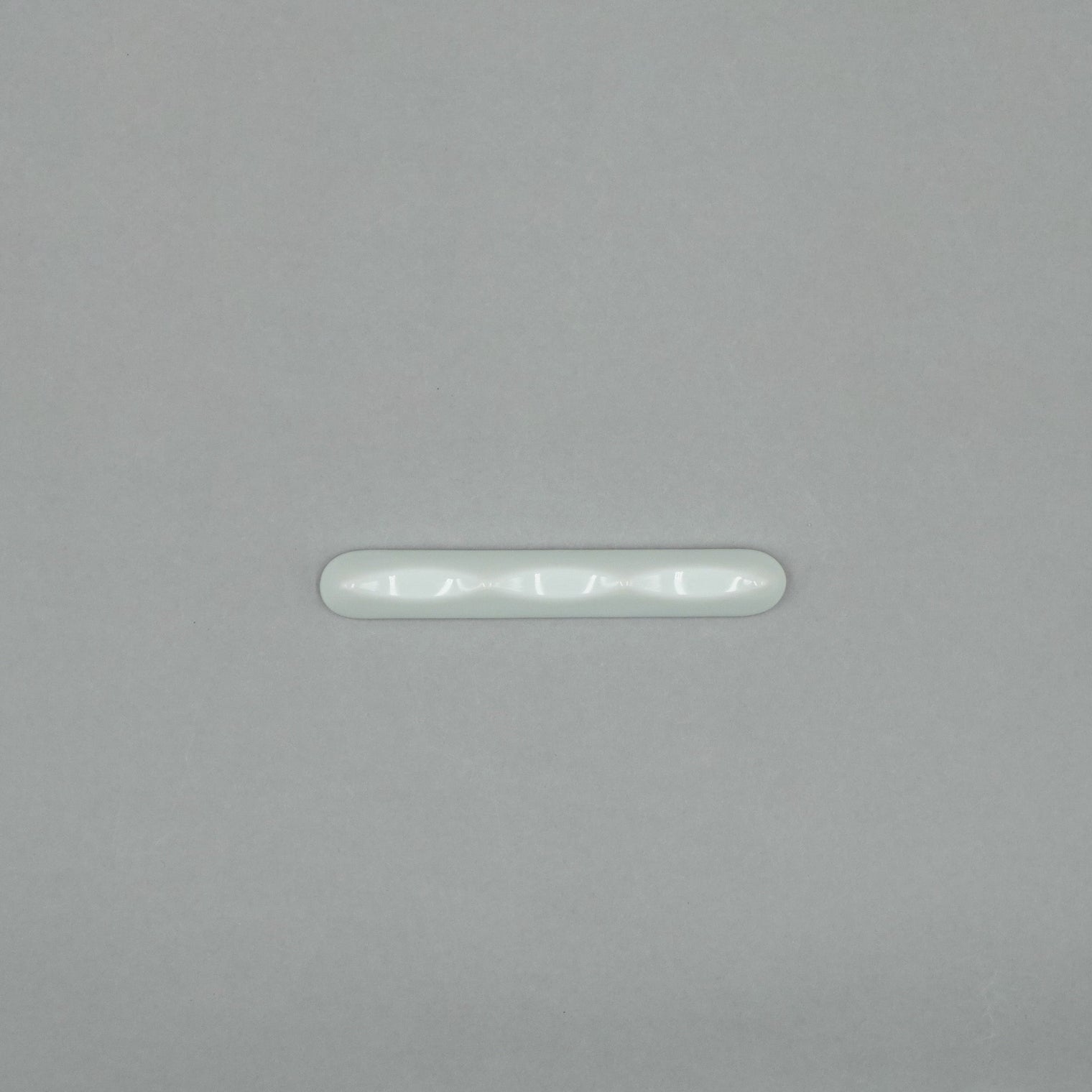 White Surge Chopstick Rest, 11cm x H1.5cm