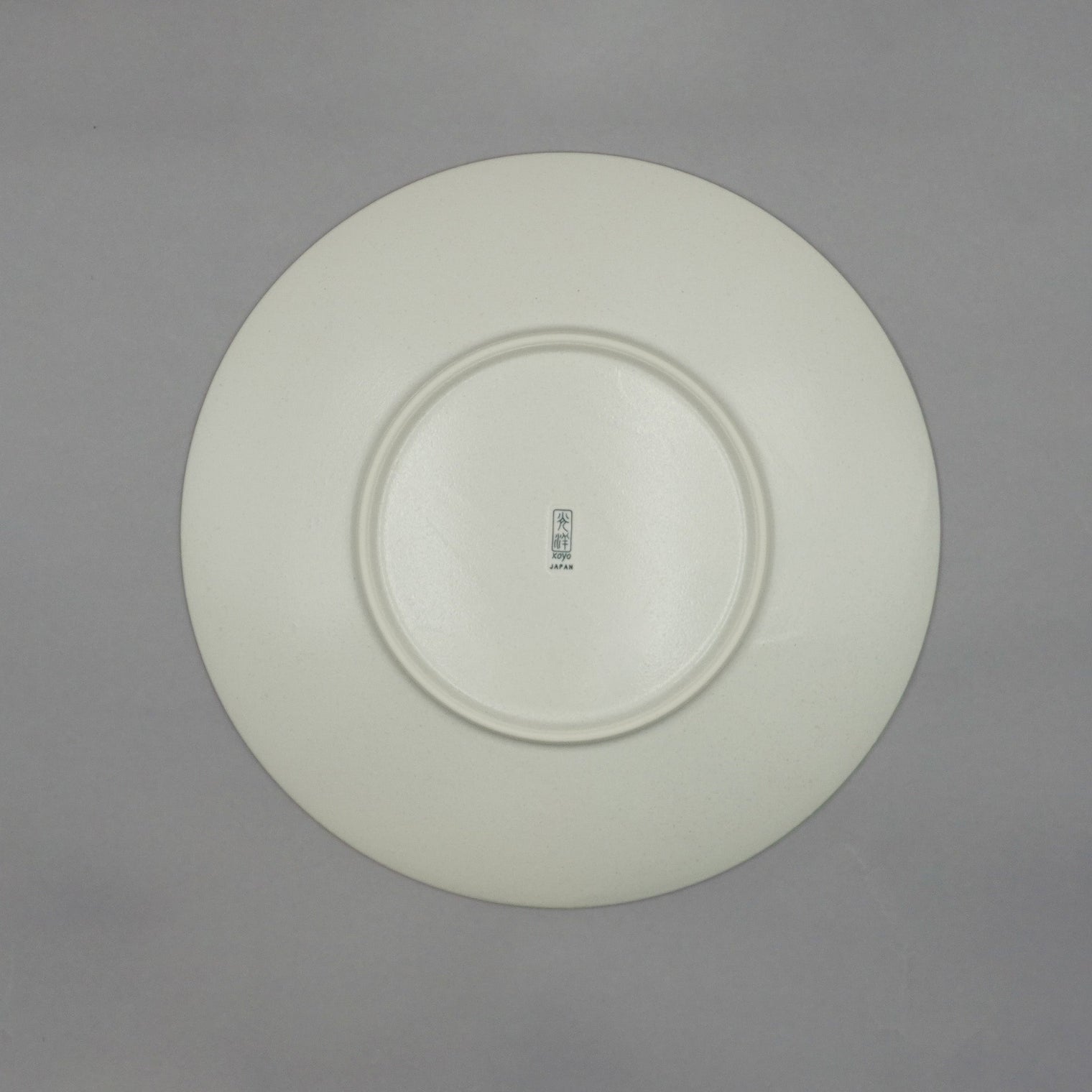 Yukiarashi Plate 27.7cm, 27.7cm x 2.7cm