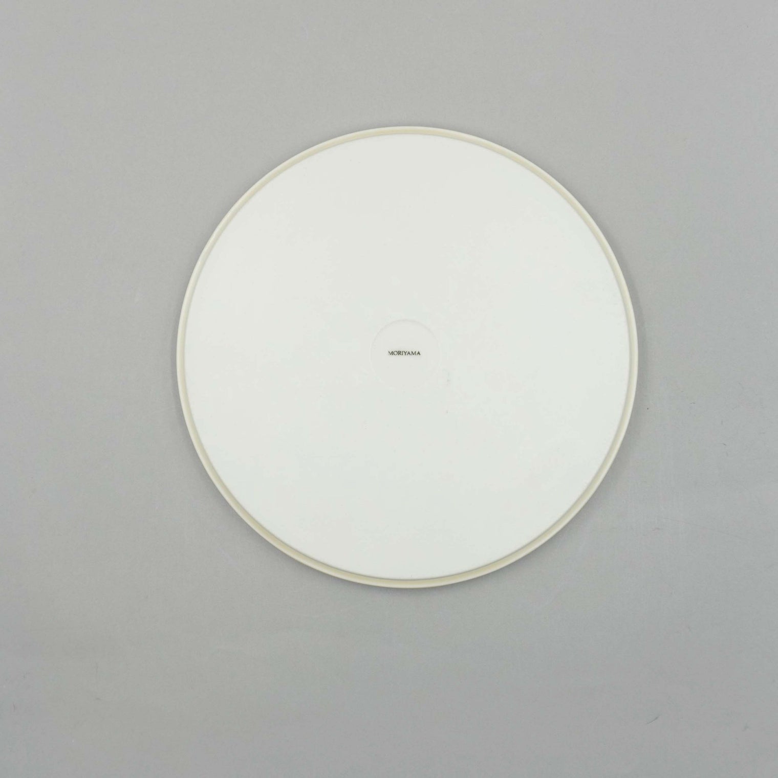 White Beige Round Tray L, 24cm, Moriyama