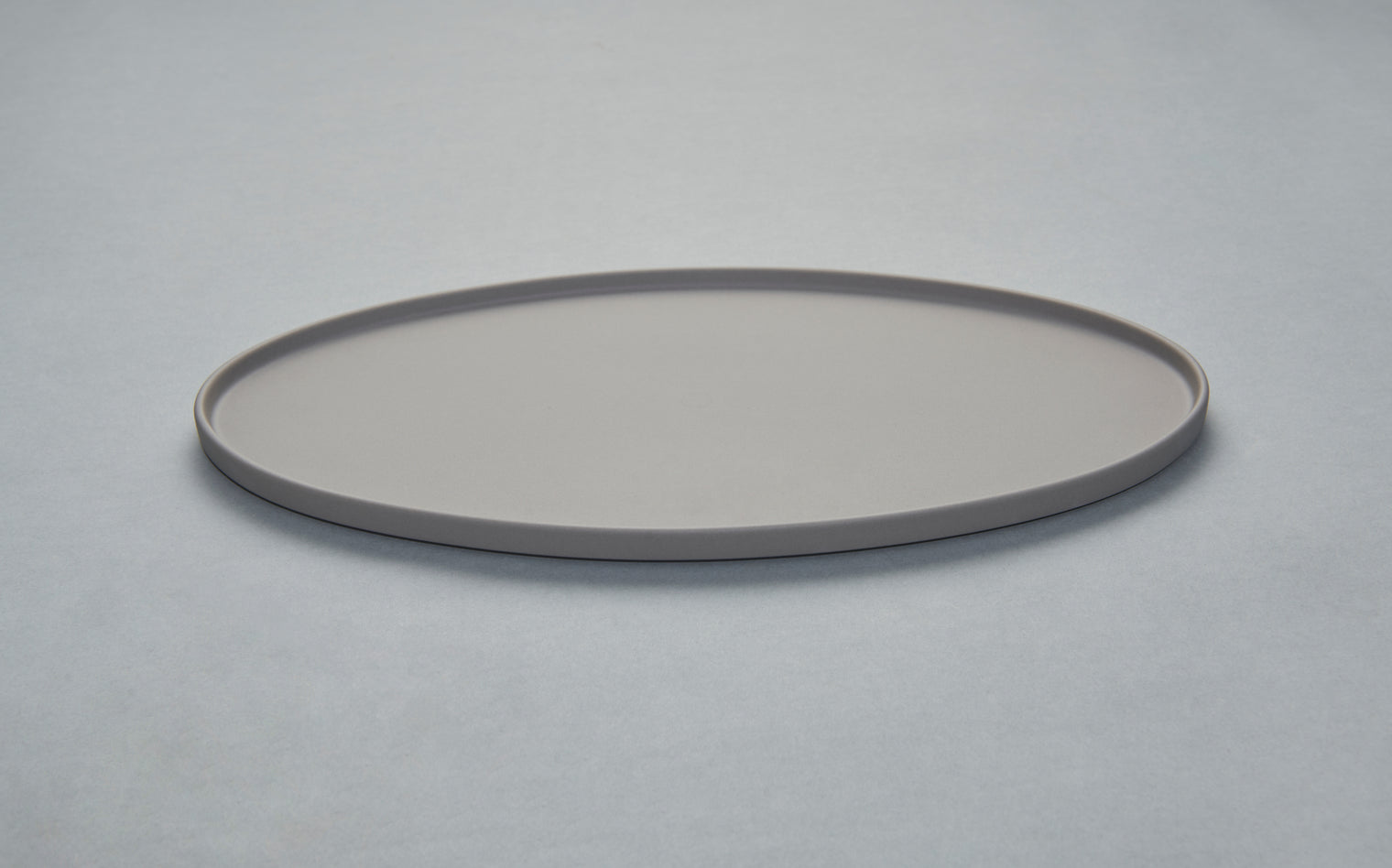 Blend Gray Oval Tray L, 32cm x 17cm, Moriyama