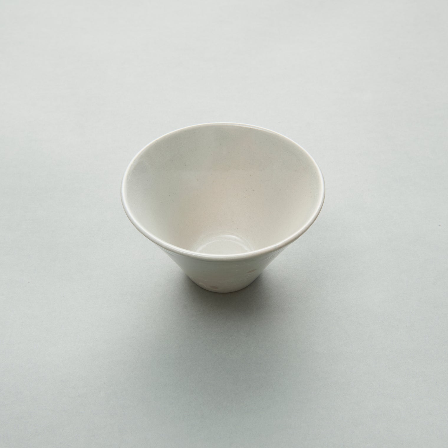 Snow Drop Bowl M, 12.5cm x 7.5cm