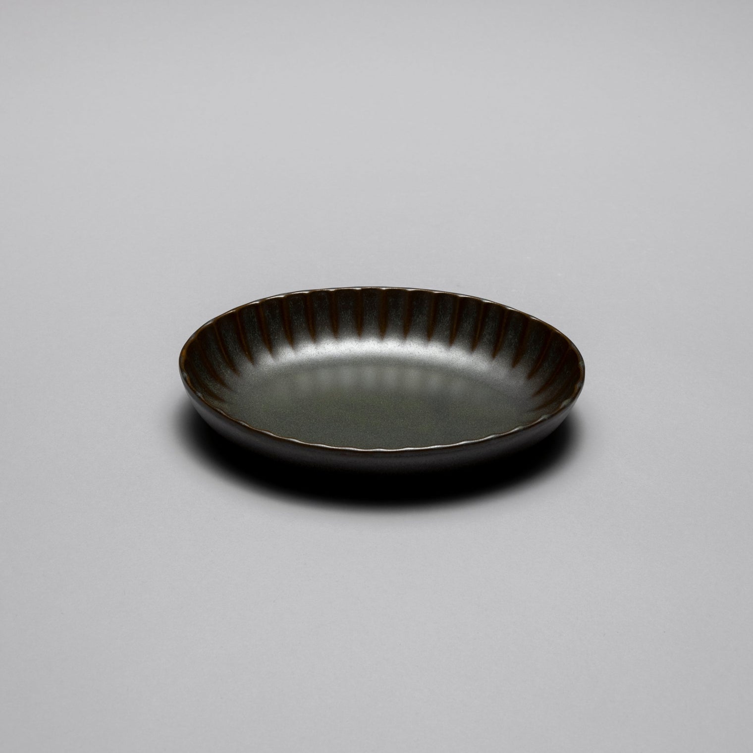 Inku Serving Oval Bowl, L19cm x W13cm x H3.7cm, Design by Sergio Herman