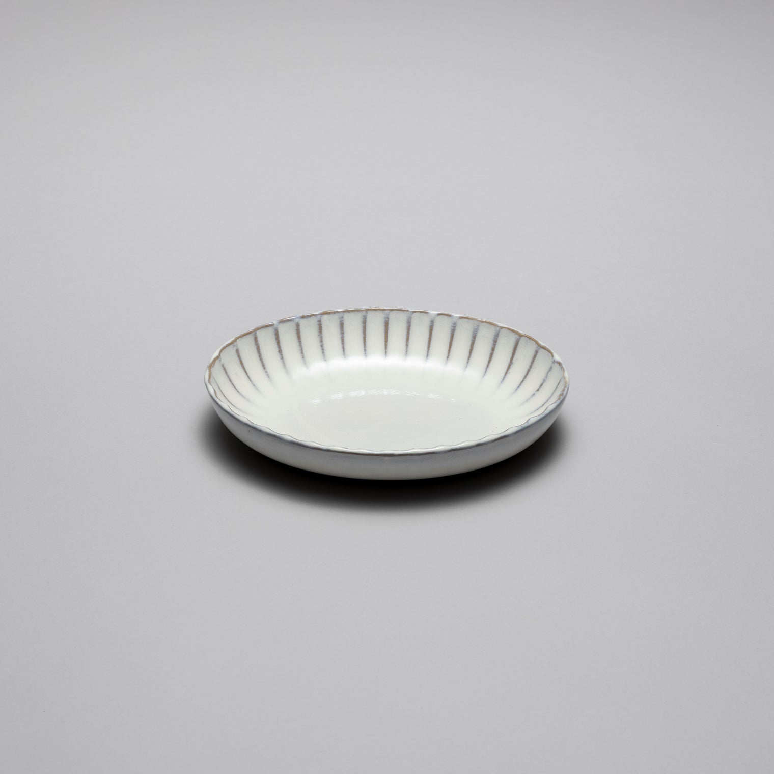 Inku Serving Oval Bowl, White, L19cm x W13cm x H3.7cm, Design by Sergio Herman