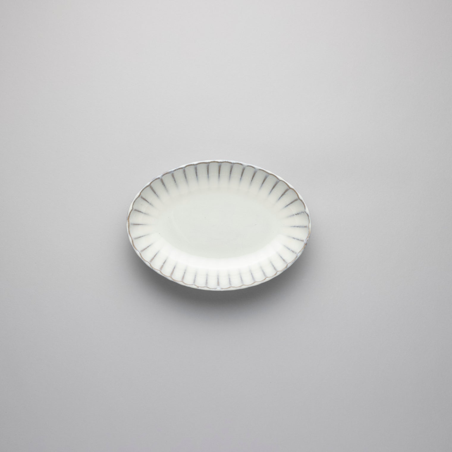 Inku Serving Oval Bowl, White, L19cm x W13cm x H3.7cm, Design by Sergio Herman