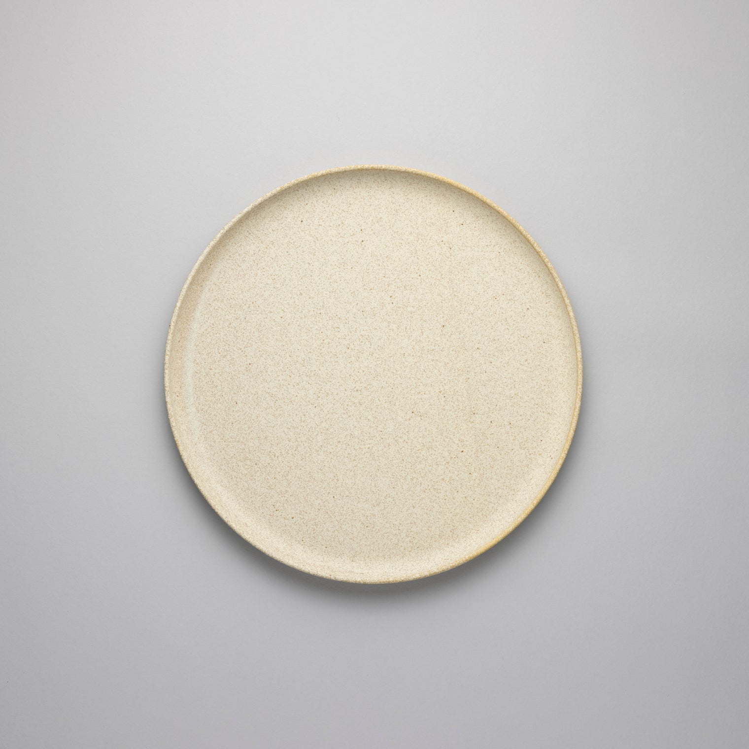 Kigoromo Short Rim Plate, 26.9cm x H1.5cm