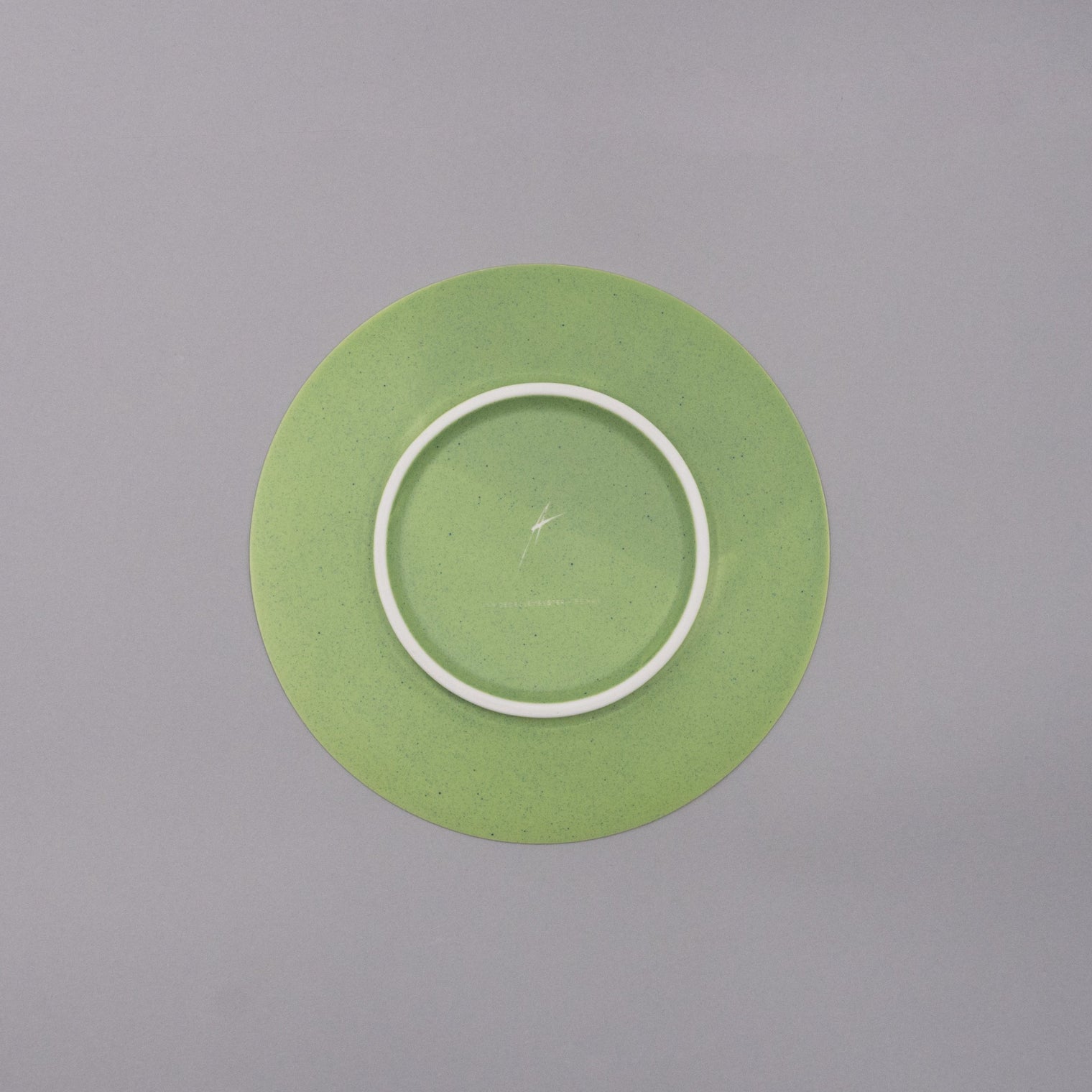 Dinner Plate, 17.5cm, RA Green, Design by Ann Demeulemeester