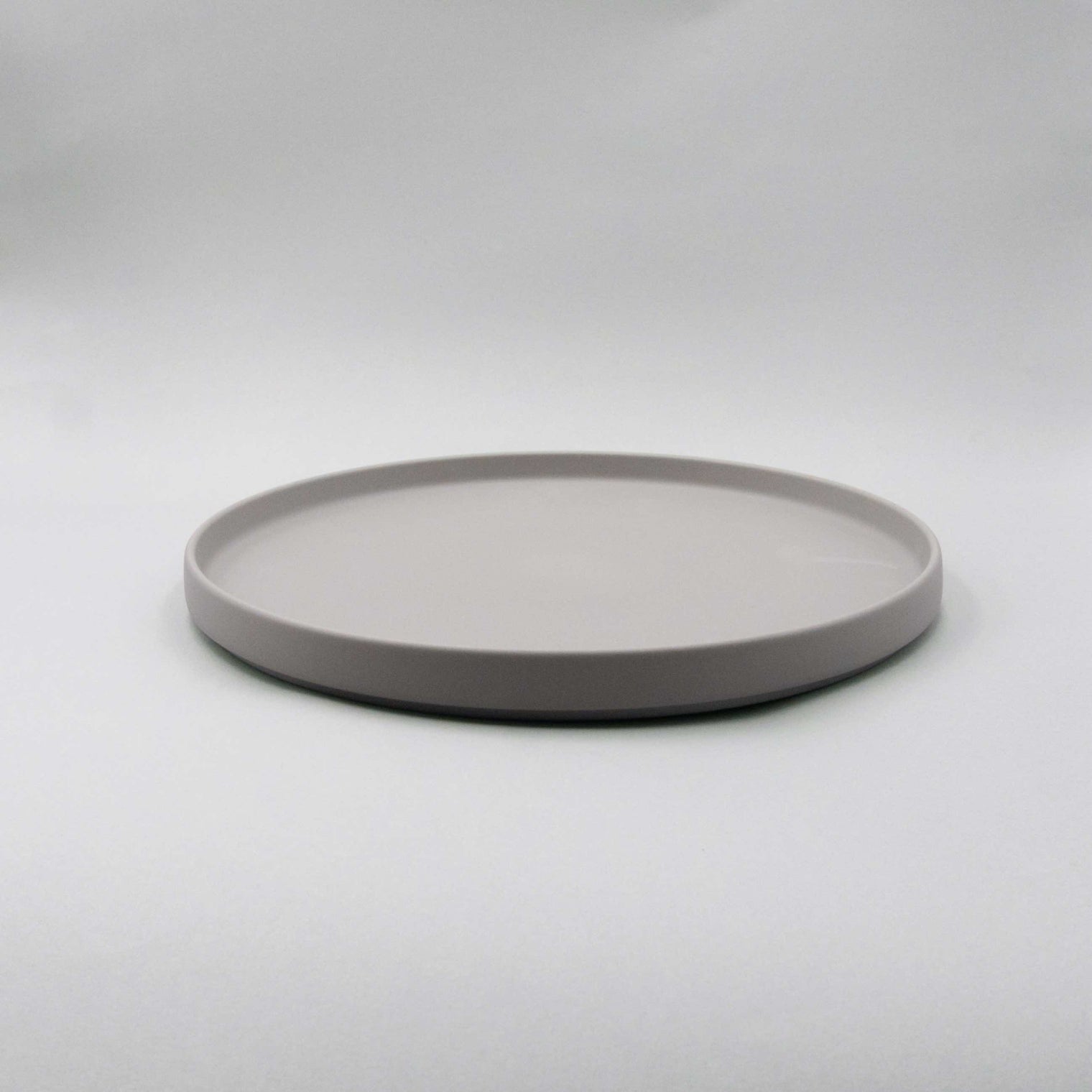 Blend Gray Round Tray, 26cm, Moriyama