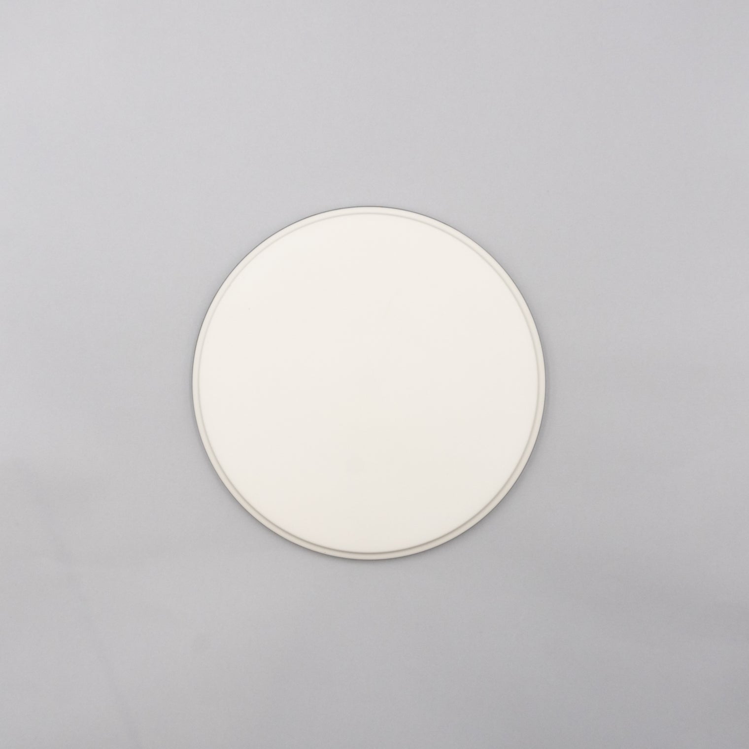 Bansho Short Rim Plate, D22.9cm x H1.7cm