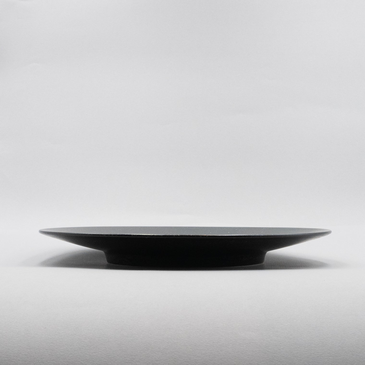Kokuteki Wide Rim Plate, 24cm x 24cm x H2.5cm