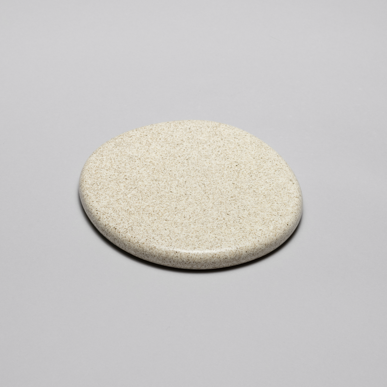 Stage Ishiji Smooth Slate, 18.3cm x 16.5cm x H1.6cm