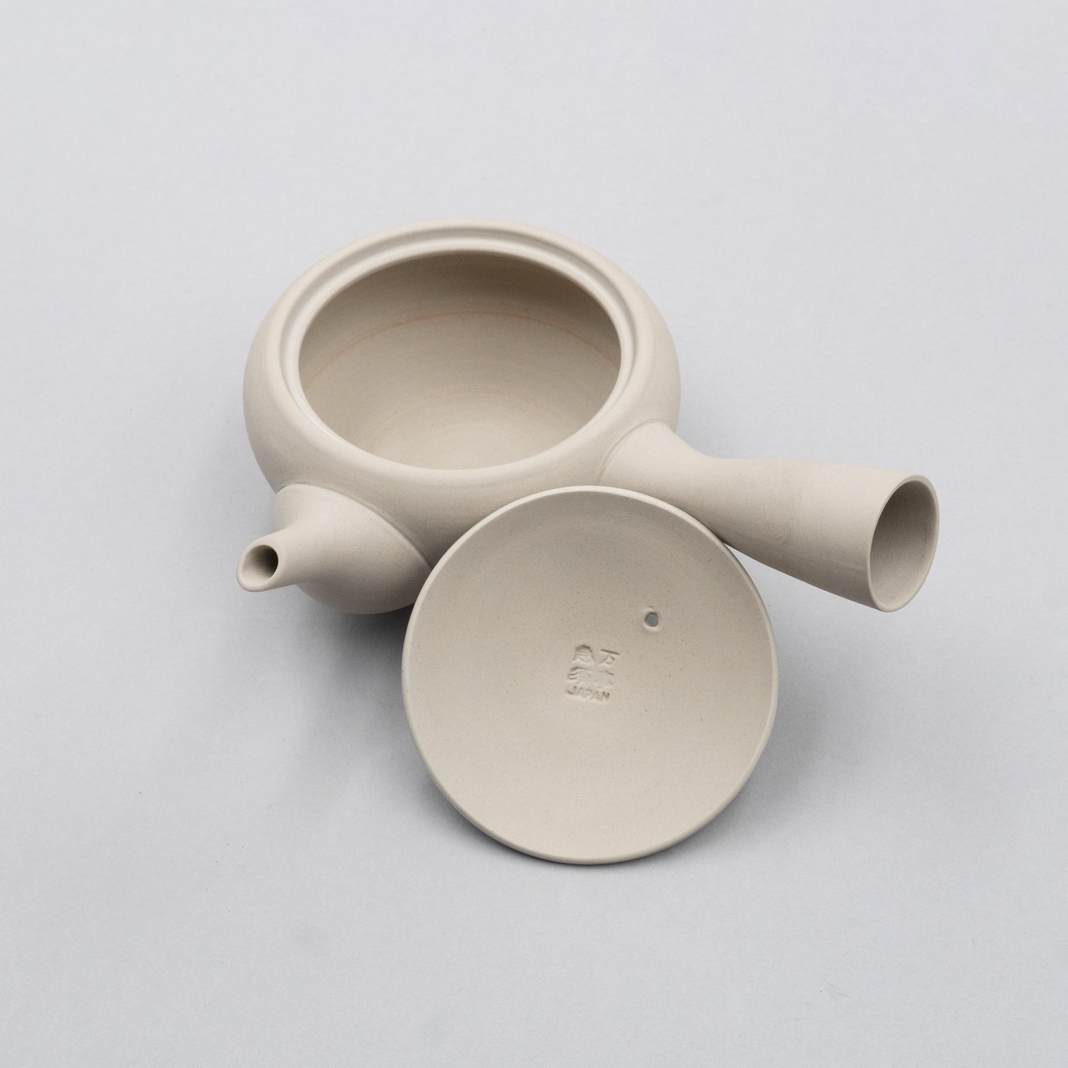 Teppatsu Kyusu Teapot, Sand, 240ml