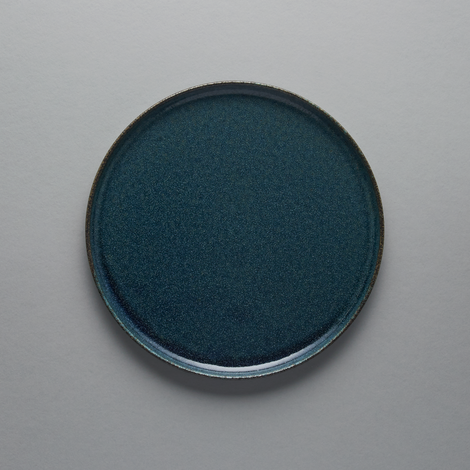 Urumi Short Rim Plate 26.9cm, 26.9cm x 1.5cm