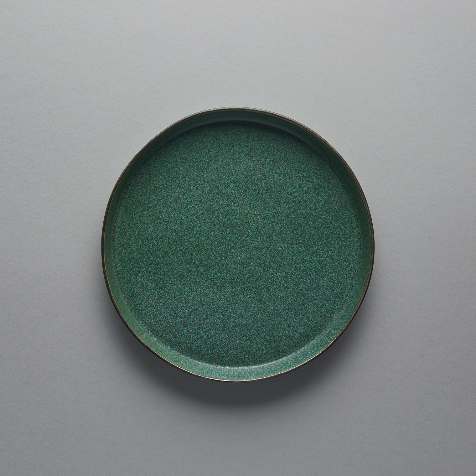 Shinryoku Short Rim Plate 25cm, 25cm x 3cm