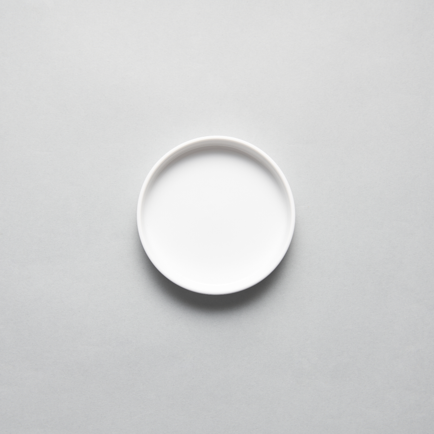 Bisque White Round Tray, D11cm x H2cm, Moriyama