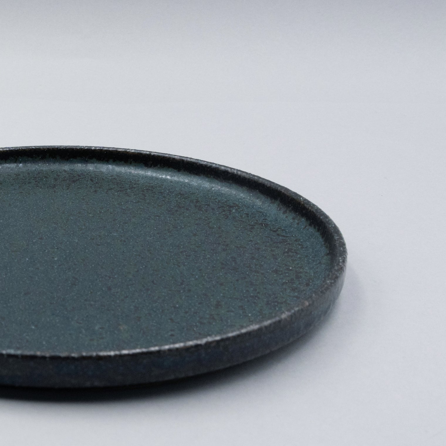 Urumi Short Rim Plate, 19cm x 19cm x H1.6cm
