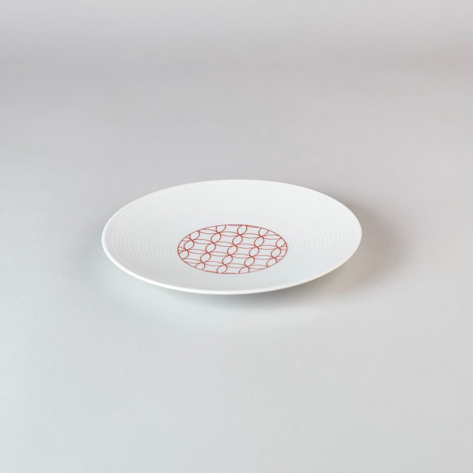 Eiho Porcelain, Shippo, Red Plate, 15cm