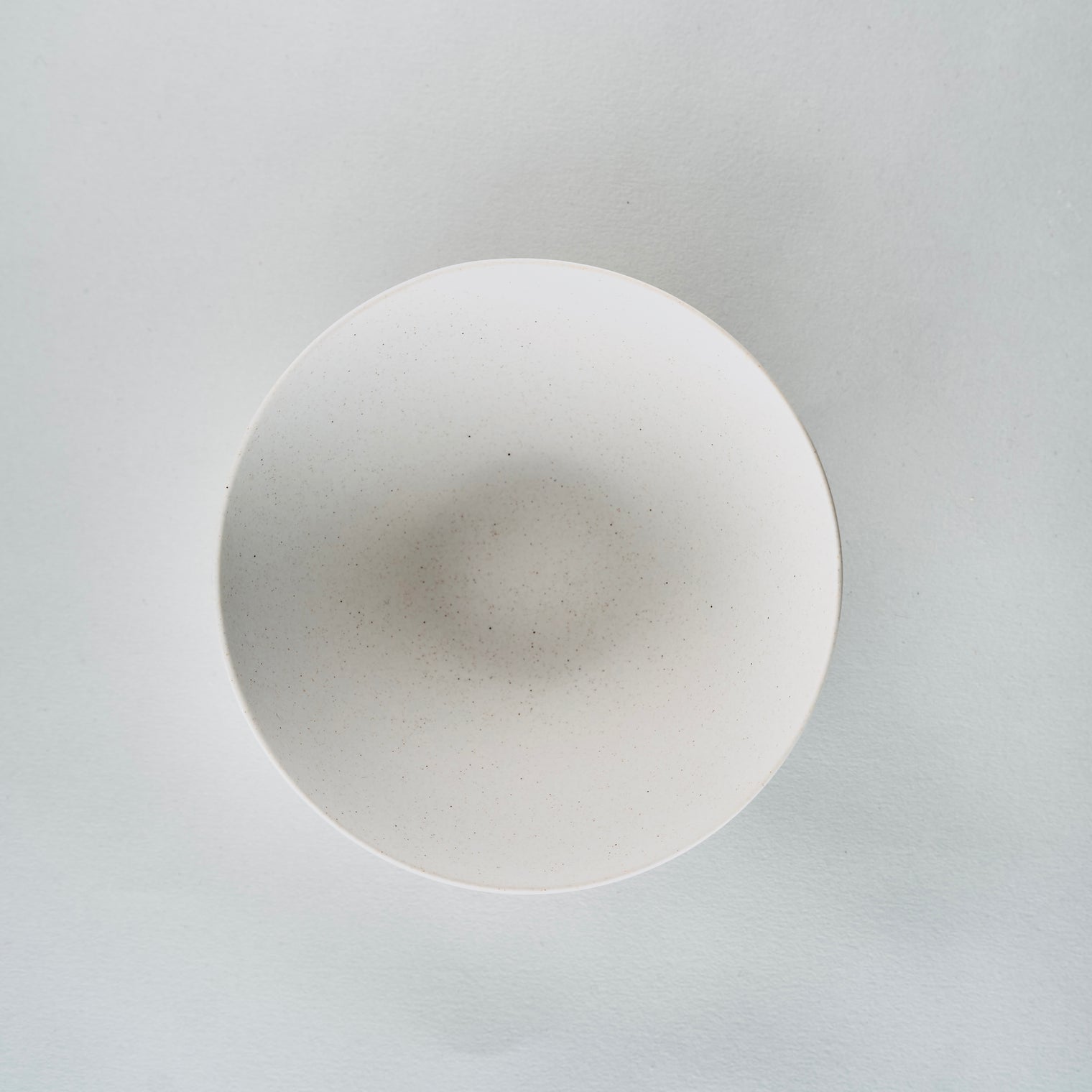 224 Porcelain Uzra Bowl M, White, D153 x 65mm