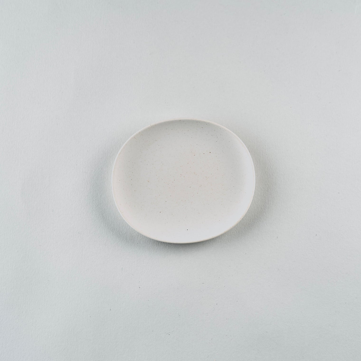 224 Porcelain Uzra Oval Plate S, White, 112 x 98 x 15mm