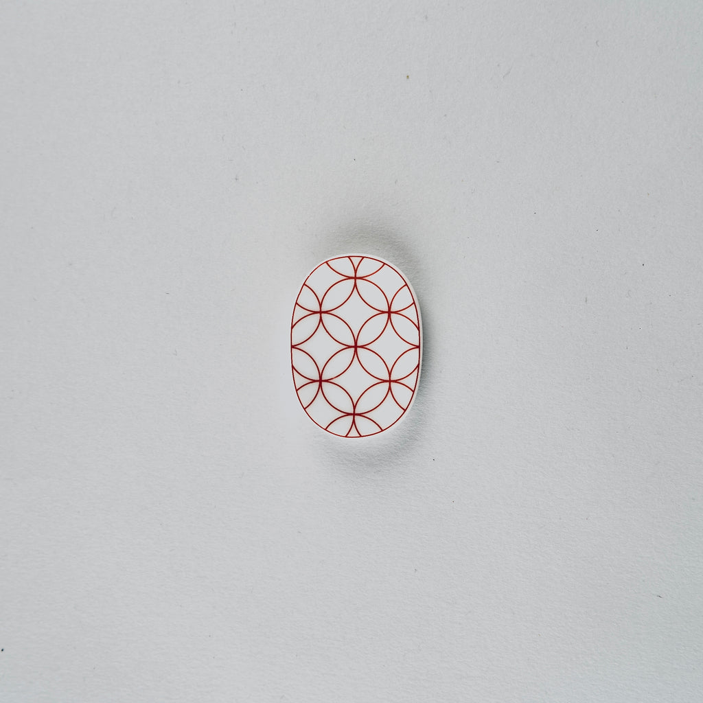 Eiho Porcelain, Shippo, Red Chopstick Rest