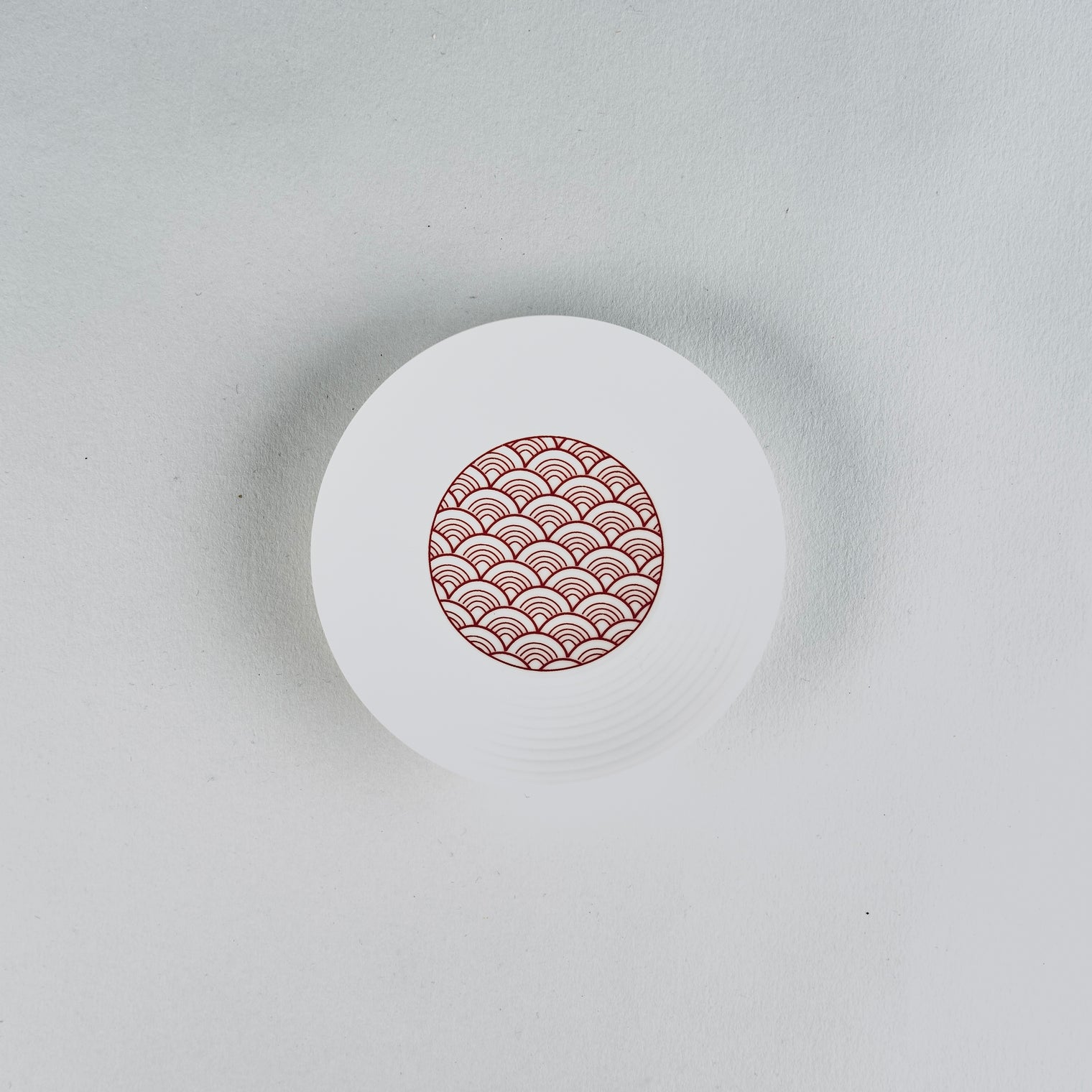Eiho Porcelain, Seigaiha, Red Plate, 11cm