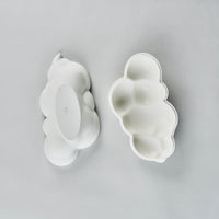 224 Porcelain Cloud nine lidded container, W18cm x H9cm