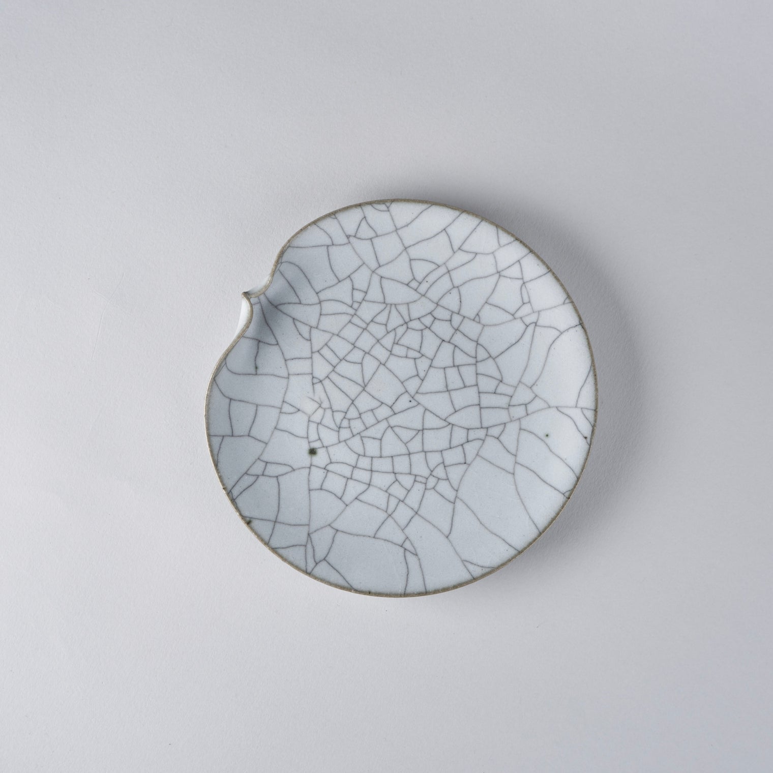 Charcoal Single-sided 5-inch Plate, 15.5cm x 15.5cm x H3cm, Design by Takada San