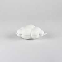 224 Porcelain Cloud nine lidded container M, W13cm x H5cm