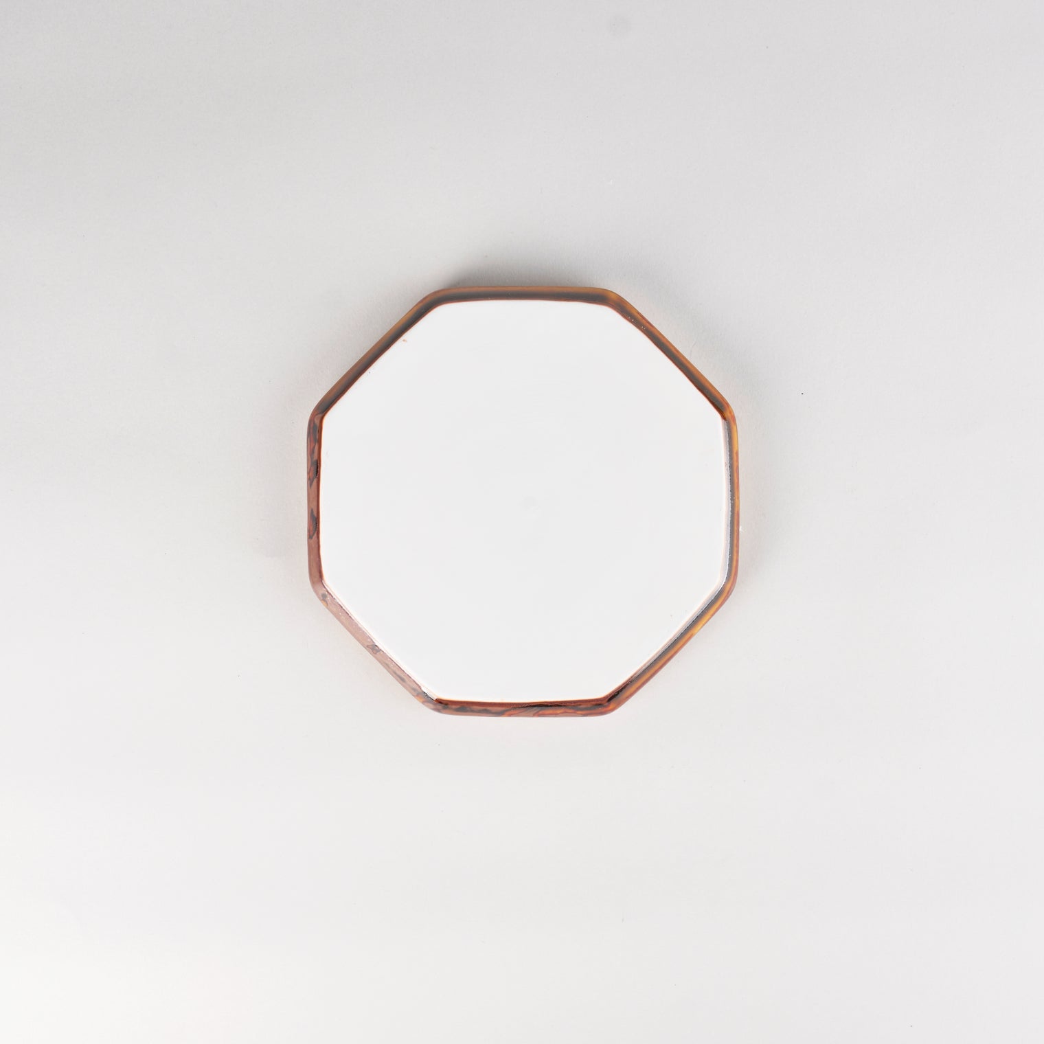Jang Hun Seong Octagon Pattern Plate in Candy Brown, 15.5 x 15.5 x 1.7cm