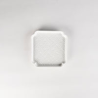 Jang Hun Seong Square Pattern Plate, White, 13.8 x 13.8 x 2cm