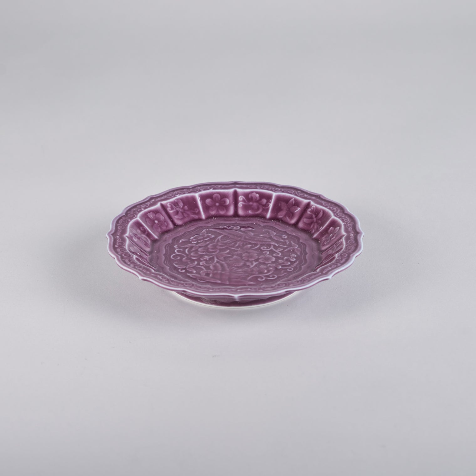 Fukusan Gama Flower and bird carved 5’ dish,  Purple, 16cm x 16cm x H2.8cm