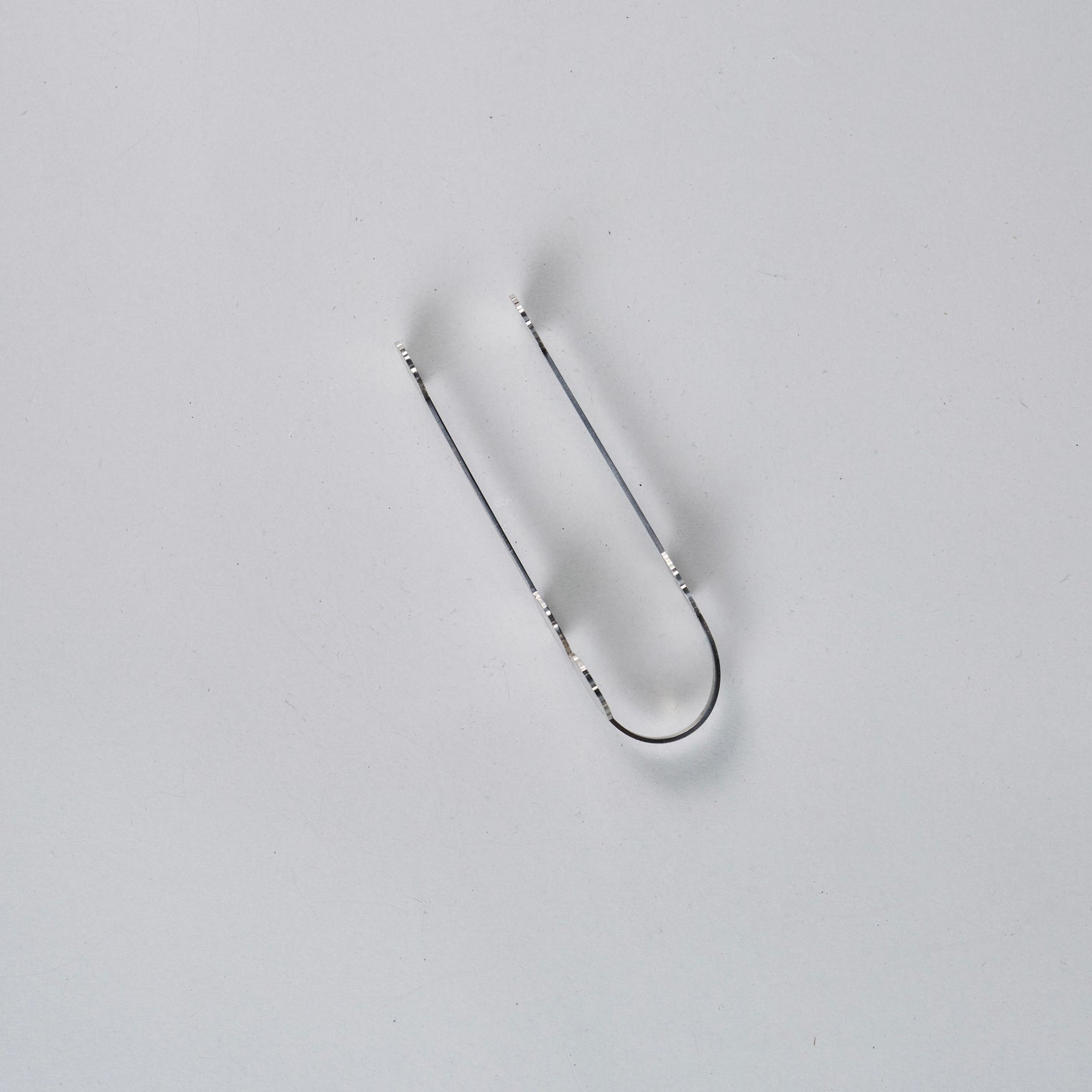 Mujagi Flower Tong, W0.98 x H4.13 x D0.79