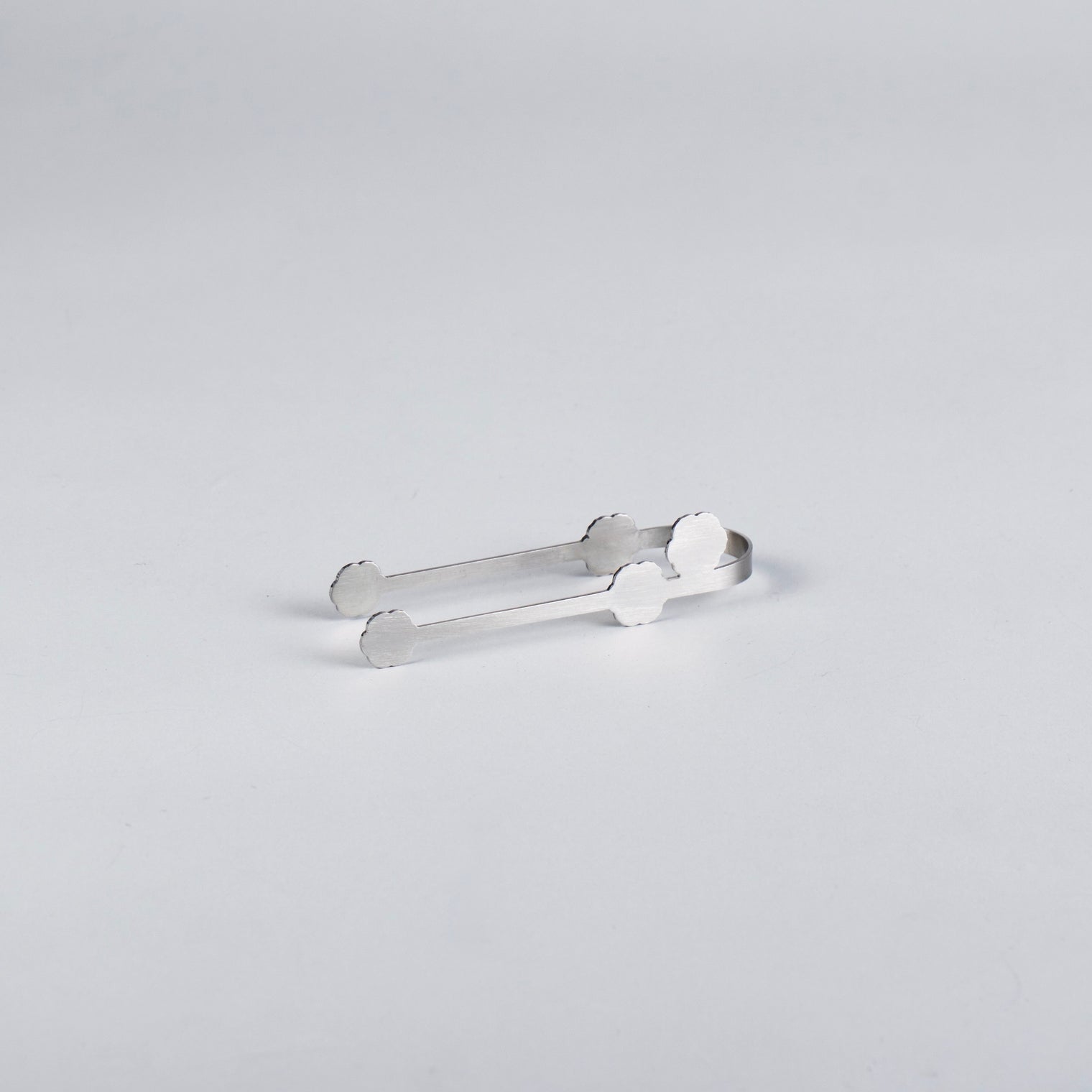 Mujagi Flower Tong, W0.98 x H4.13 x D0.79