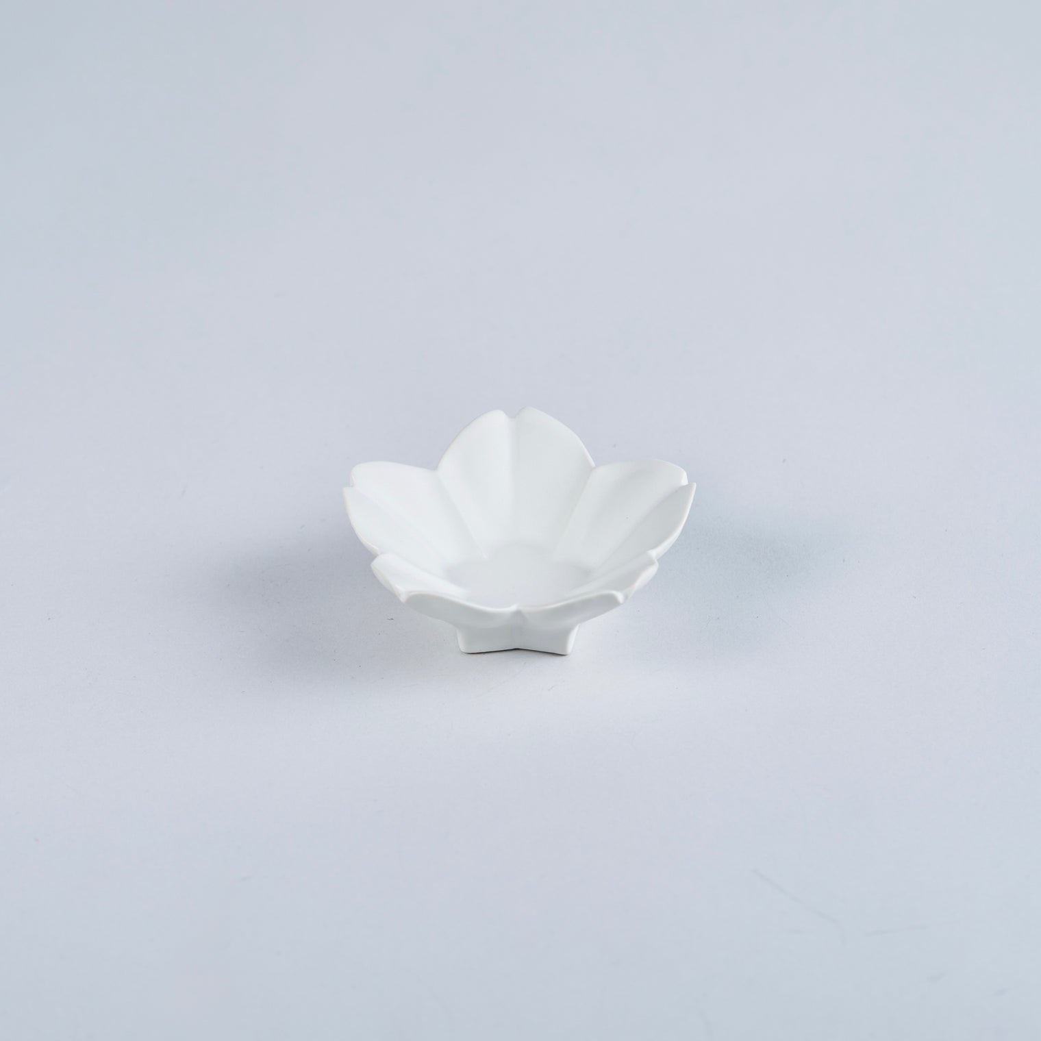 Usukiyaki, Ryouka Sakura Sauce Plate, White, D9,5cm x H3cm