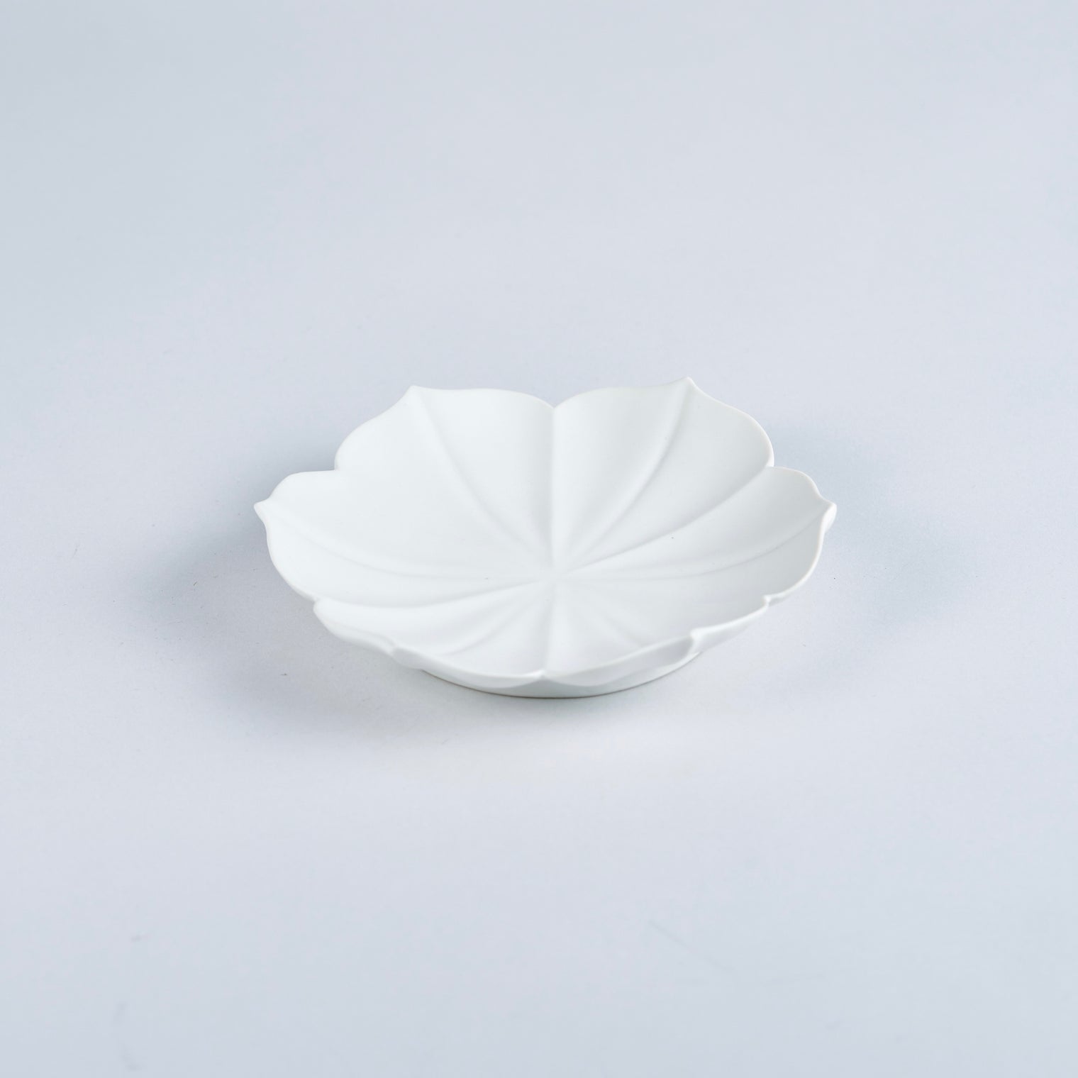 Usukiyaki,Ryouka Lotus Flower Plate S, White