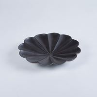 Usukiyaki,RINKA Twelve Petals Deep Side Plate, Black, D18.5cm x H3cm