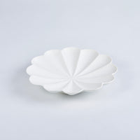 Usukiyaki,RINKA Twelve Petals Deep Side Plate, White, D18.5cm x H3cm