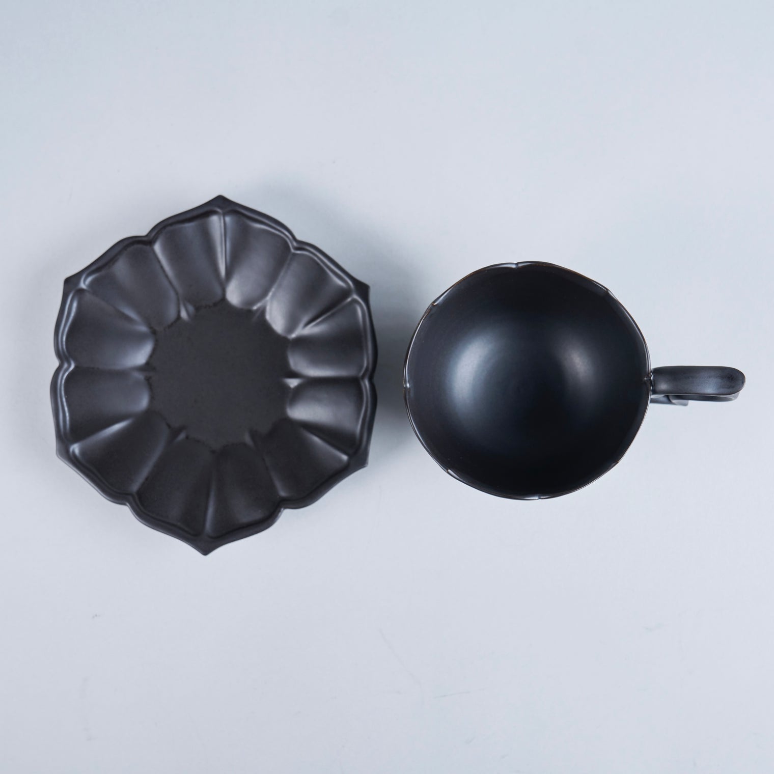 Usukiyaki, RYOUKA Teacup And Saucer, Black, D9cm x H6.3cm/ D16cm x H2cm