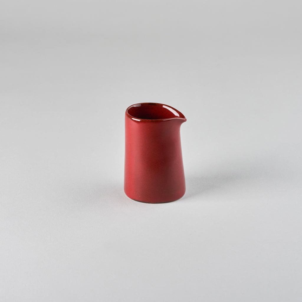 La Mère Milk Jug Venetian Red, L7.5 W7.5 H9cm, Design by Marie Michielssen