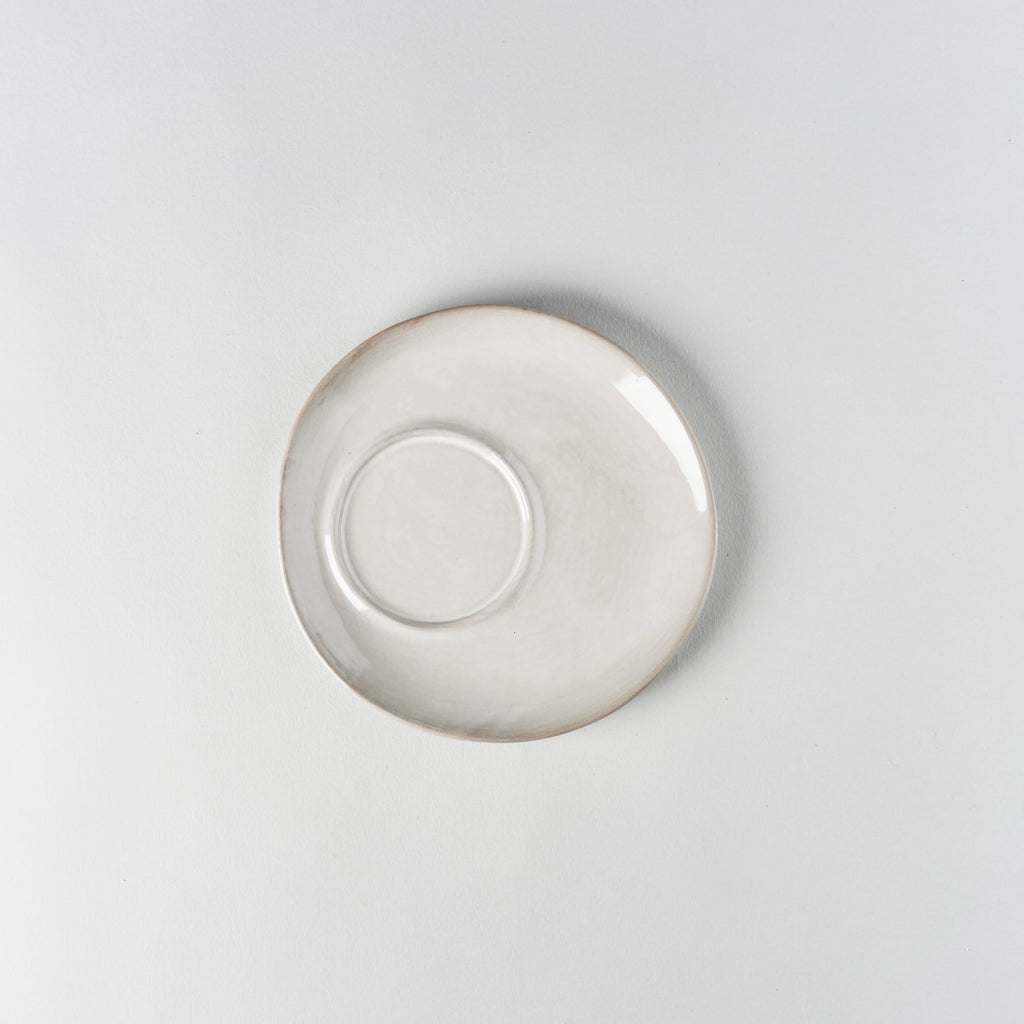 La Mère Saucer Coffee Cup, Off White, Design by Marie Michielssen
