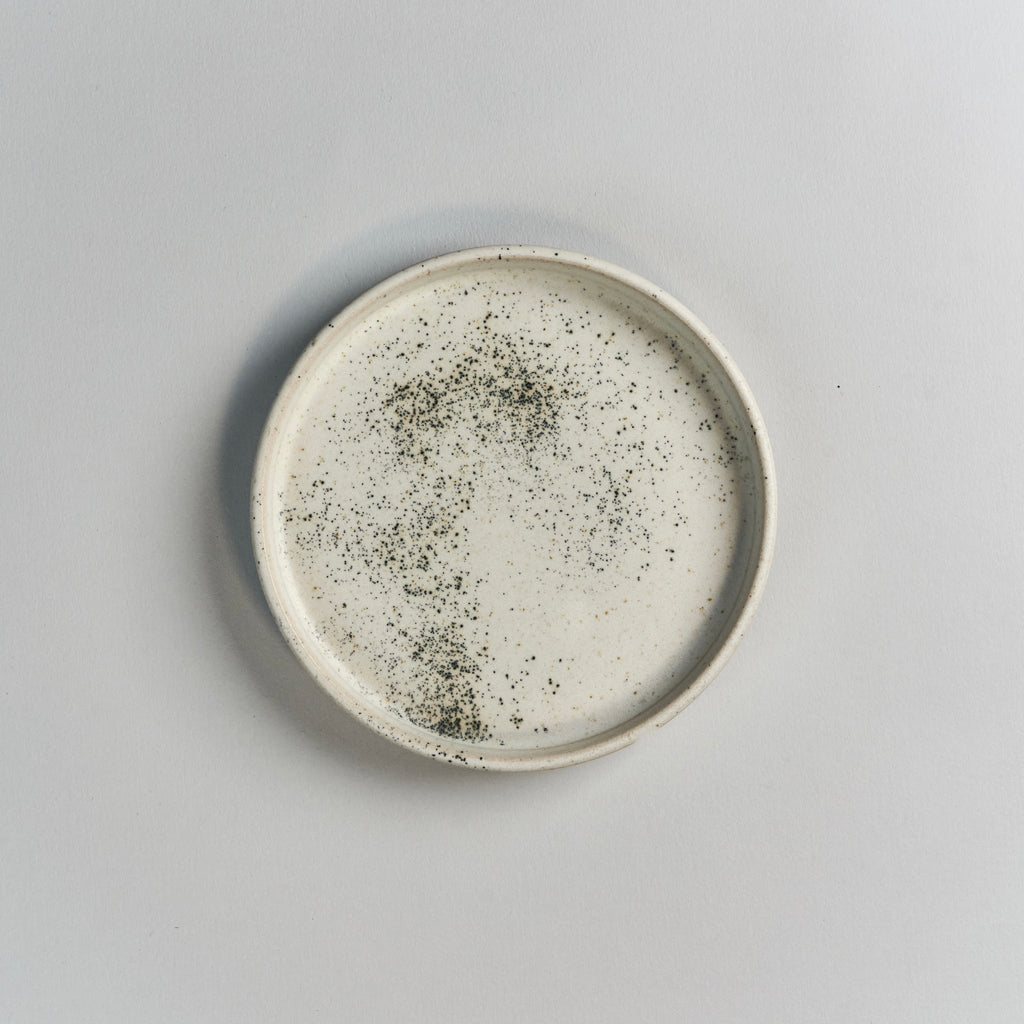 Confetti plate, H2.5 W13cm, Design by KLAY