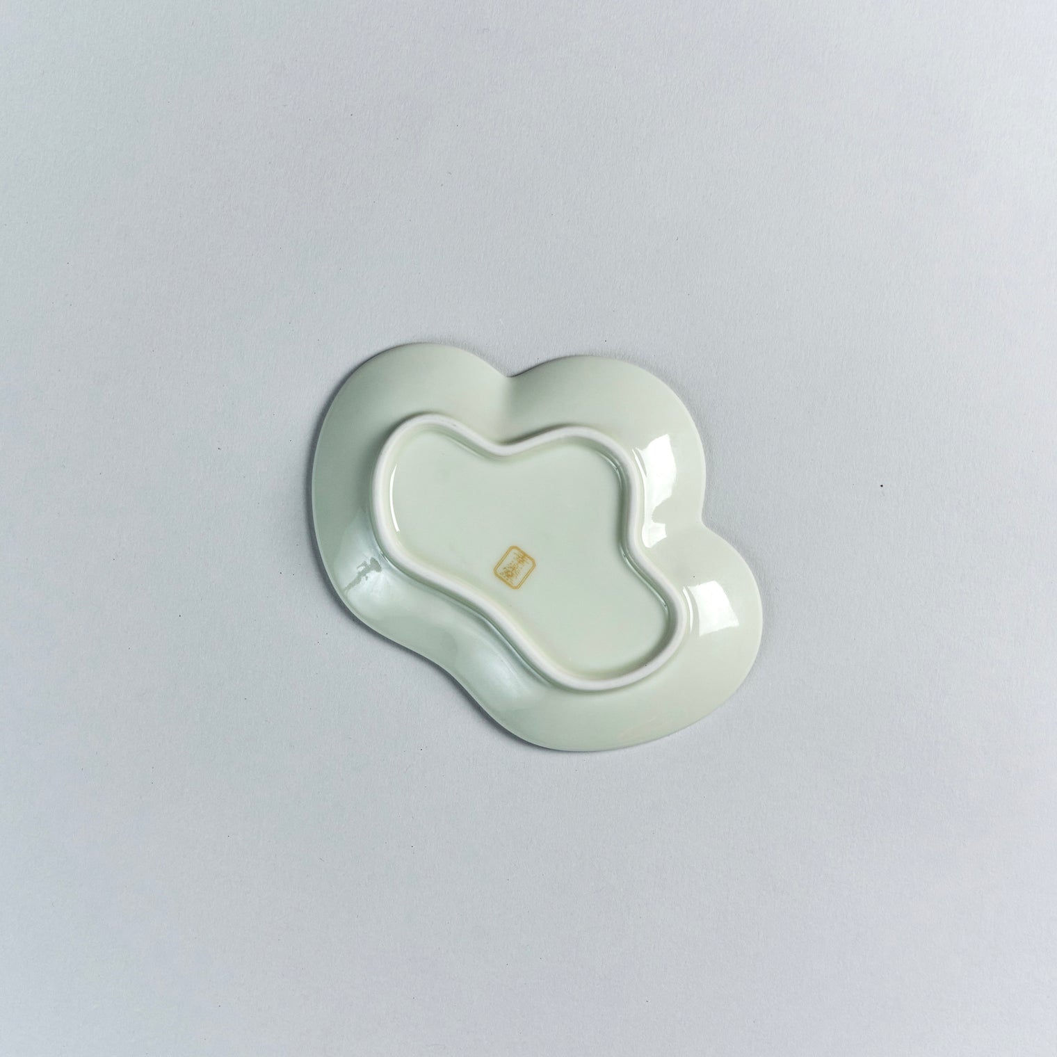 Kouraku Kiln Pine Plate, Small, Silver, 13cm x 9.5cm