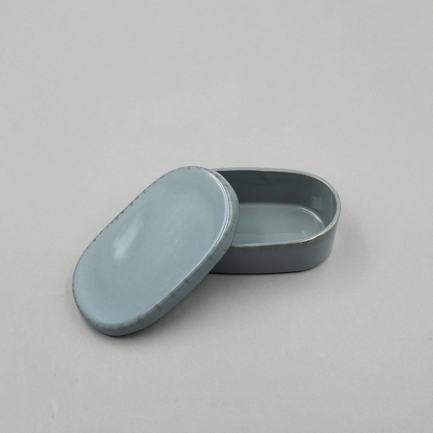 Butter Dish, Smokey Blue, 14.5cm x 8.5cm x 5cm, Design by Anita Le Grelle