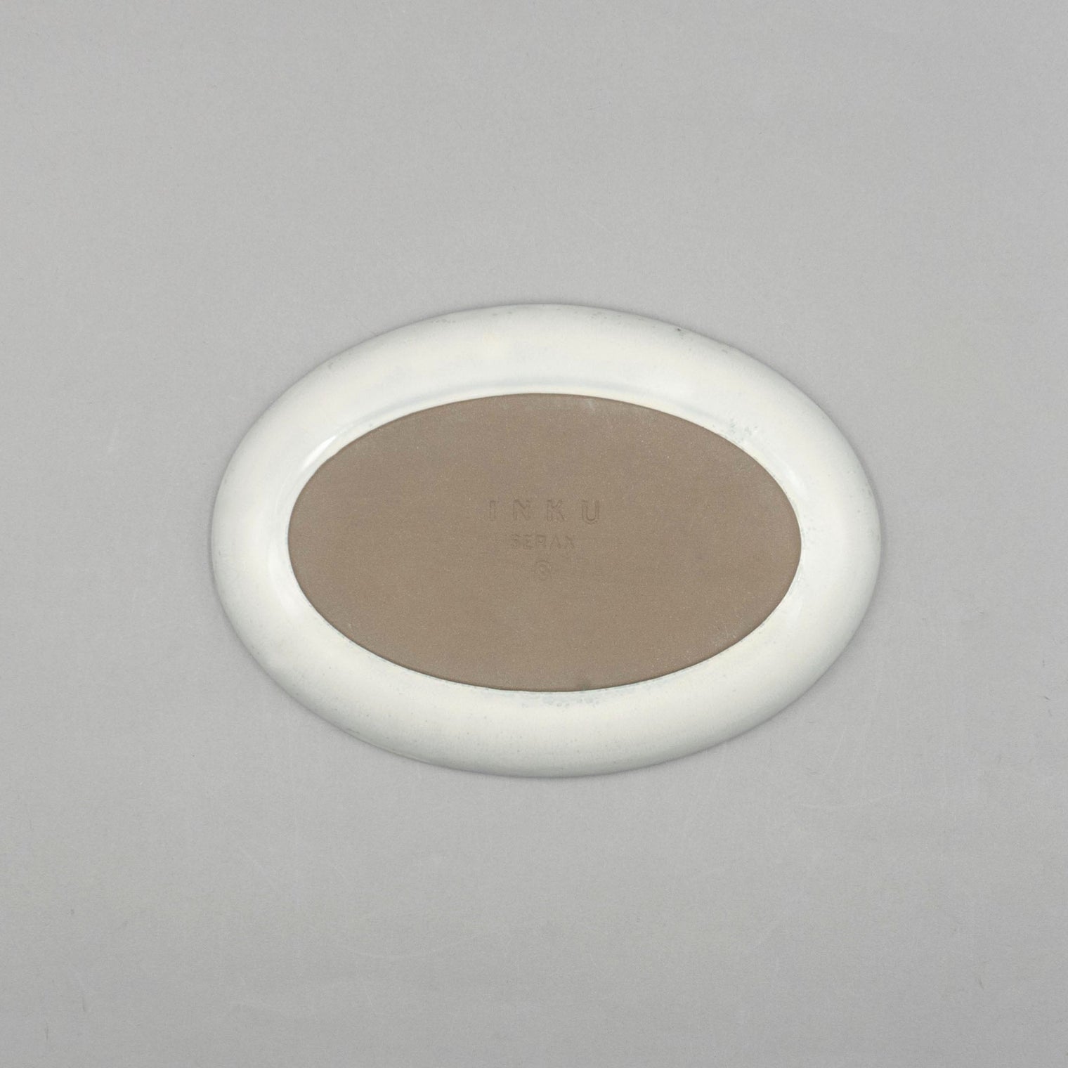Inku Serving Oval Bowl, 22cm x 15.4cm x 2.7cm, Design by Sergio Herman