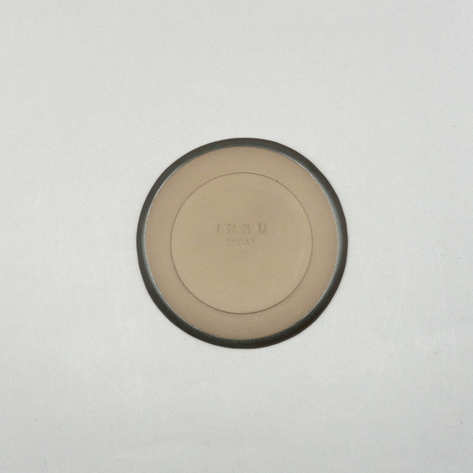 Inku XS Green Plate, 14cm x 14cm x H1.7cm, Design by Sergio Herman
